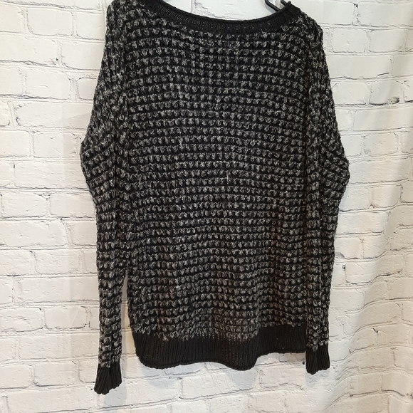 Lucky Brand Open Weave Black and Gray Sweater SM - Picture 8 of 12